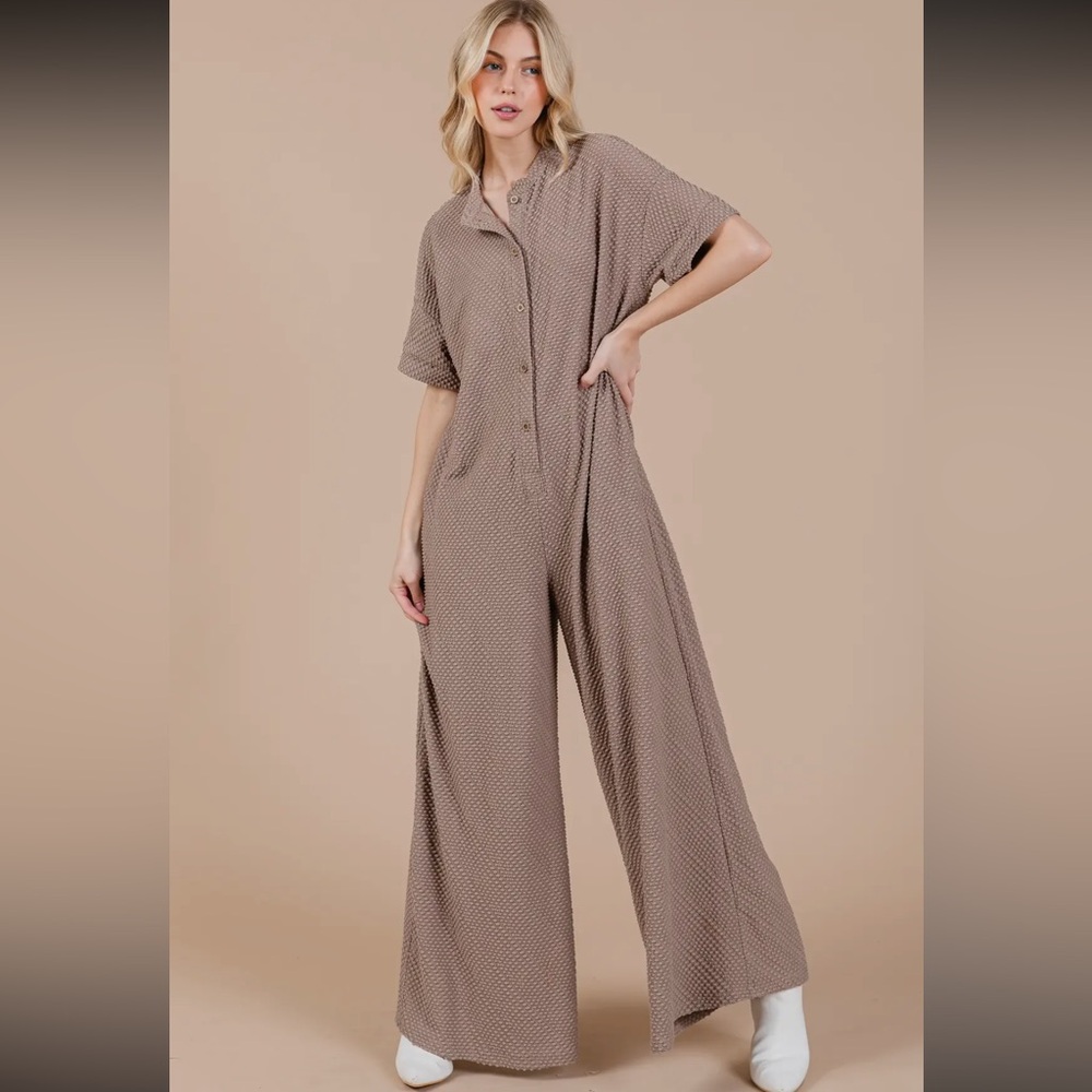 Fabulous Oversize Button Up Jumpsuit - Picture 2 of 7